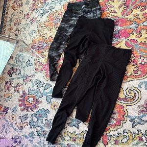 3 pairs old navy workout leggings activewear large